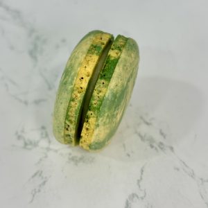 Lemon and lime Macaron